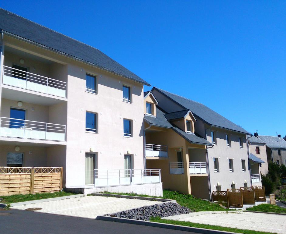 Aparthotel Aux Balcons Du Sancy Picherande Exteriér fotografie