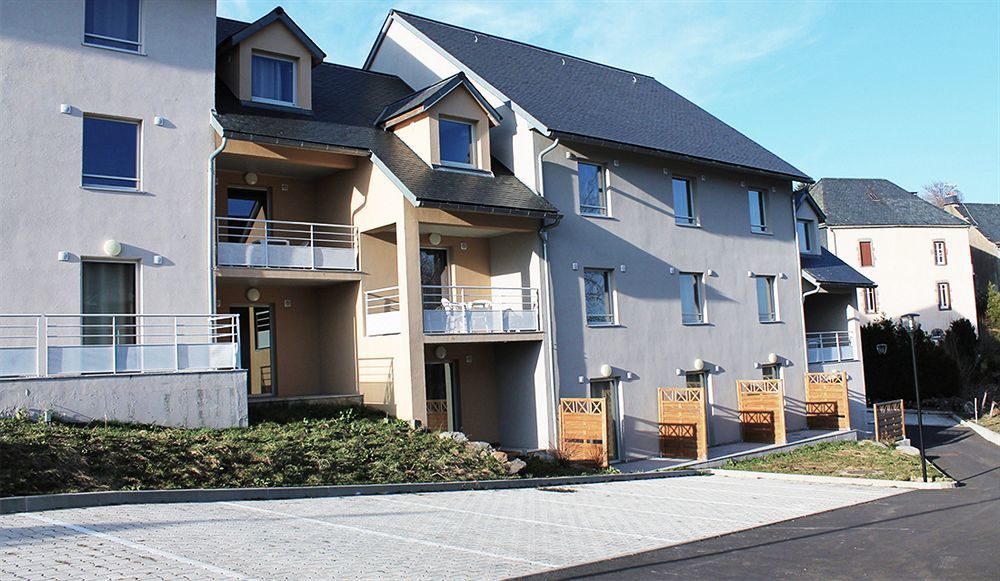 Aparthotel Aux Balcons Du Sancy Picherande Exteriér fotografie